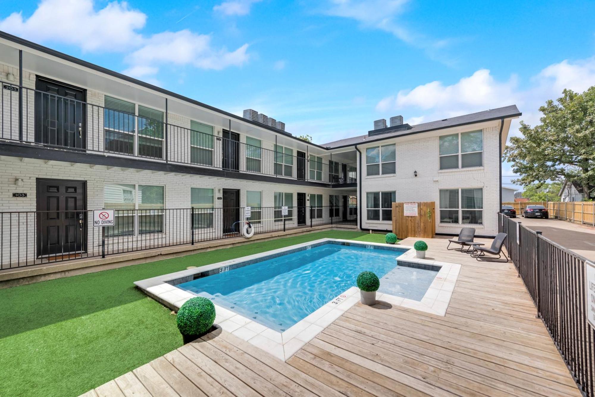 Insta-Worthy Flat And Arboretum Tickets Included Dallas Exterior photo
