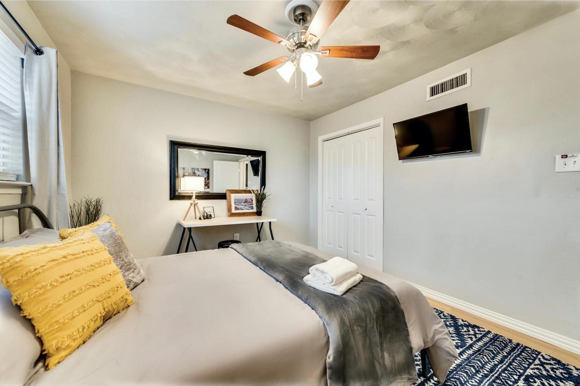 Insta-Worthy Flat And Arboretum Tickets Included Dallas Exterior photo